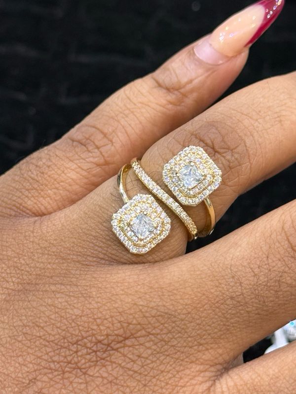 Lustre Ring Size 7