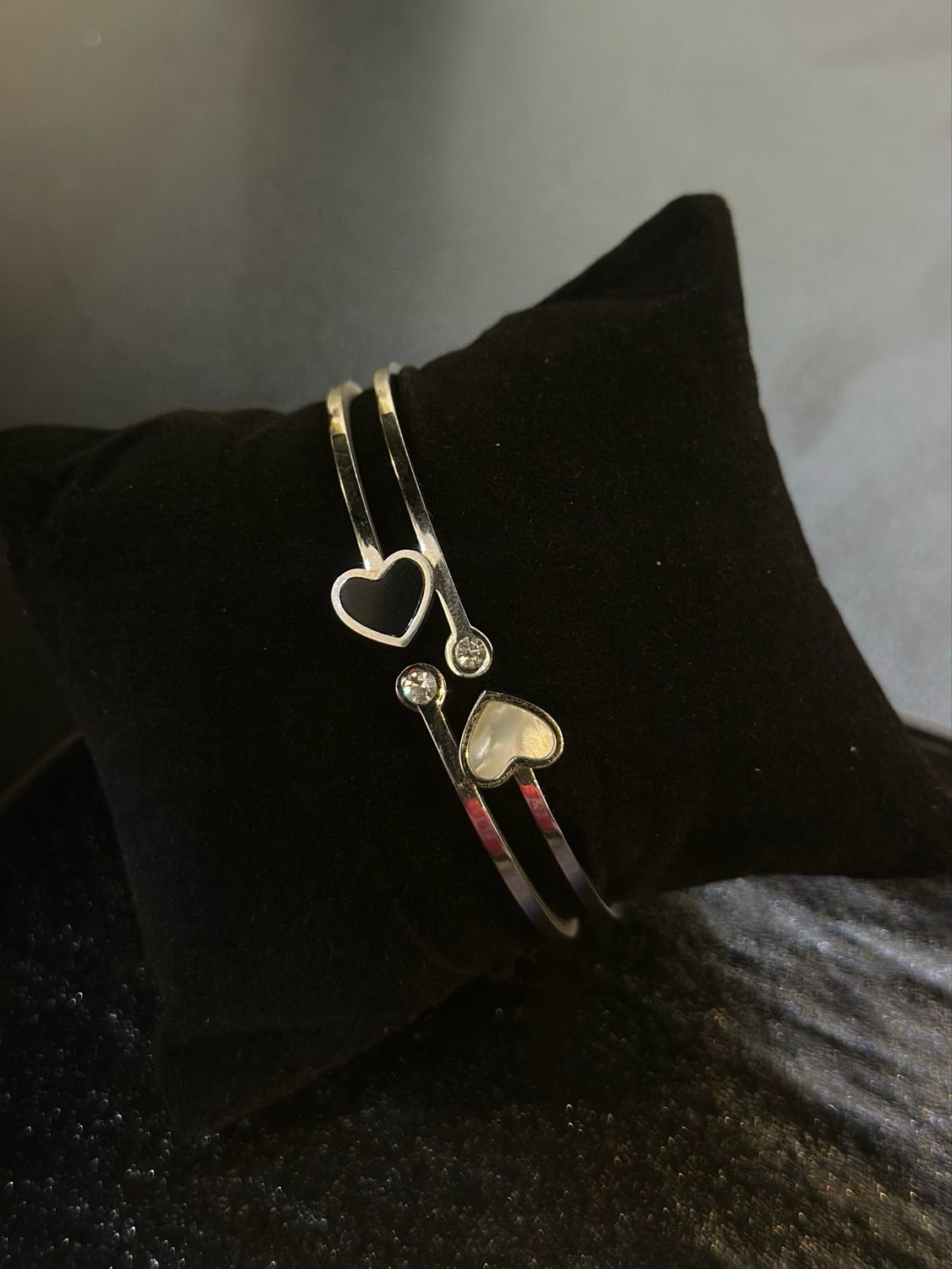 Eleen Bangle
