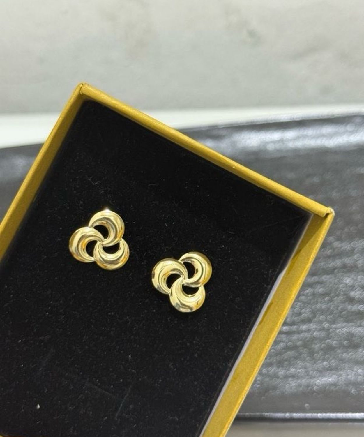 Lee Earrings