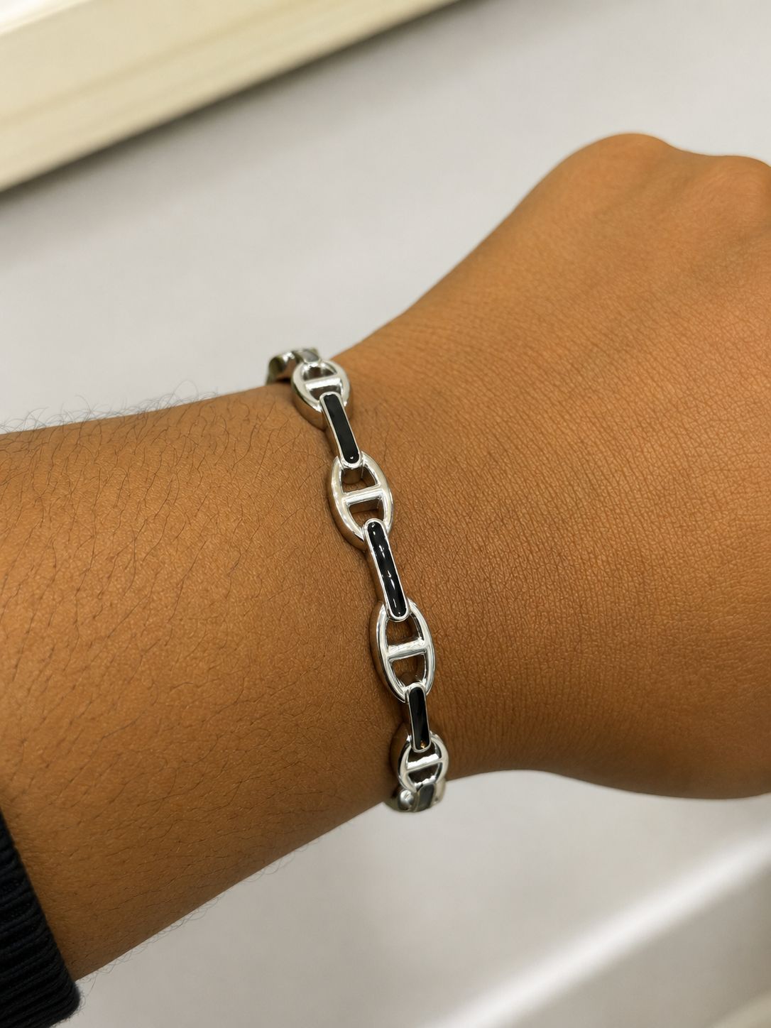 Ella Bangle