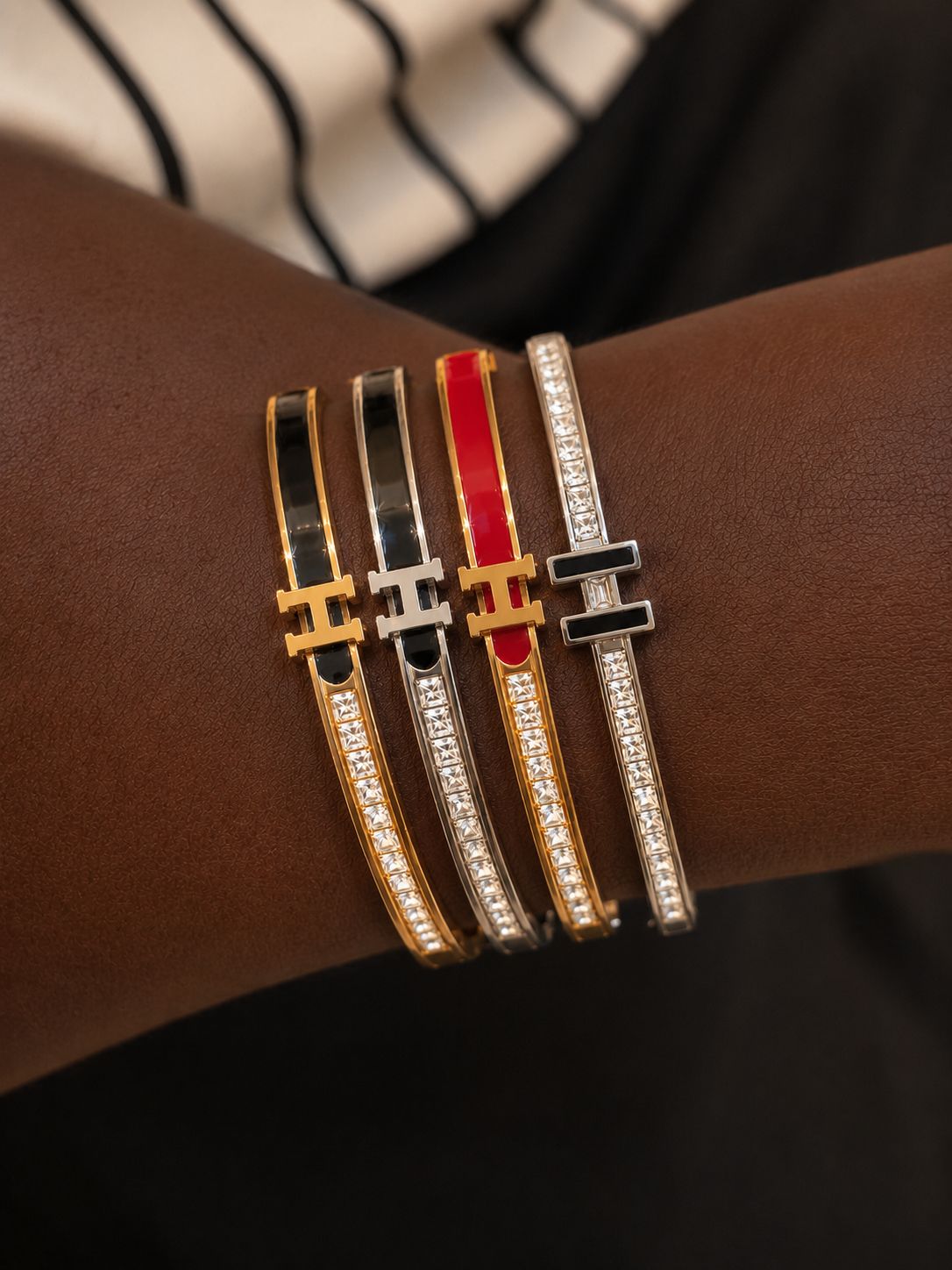 Ella Bangle