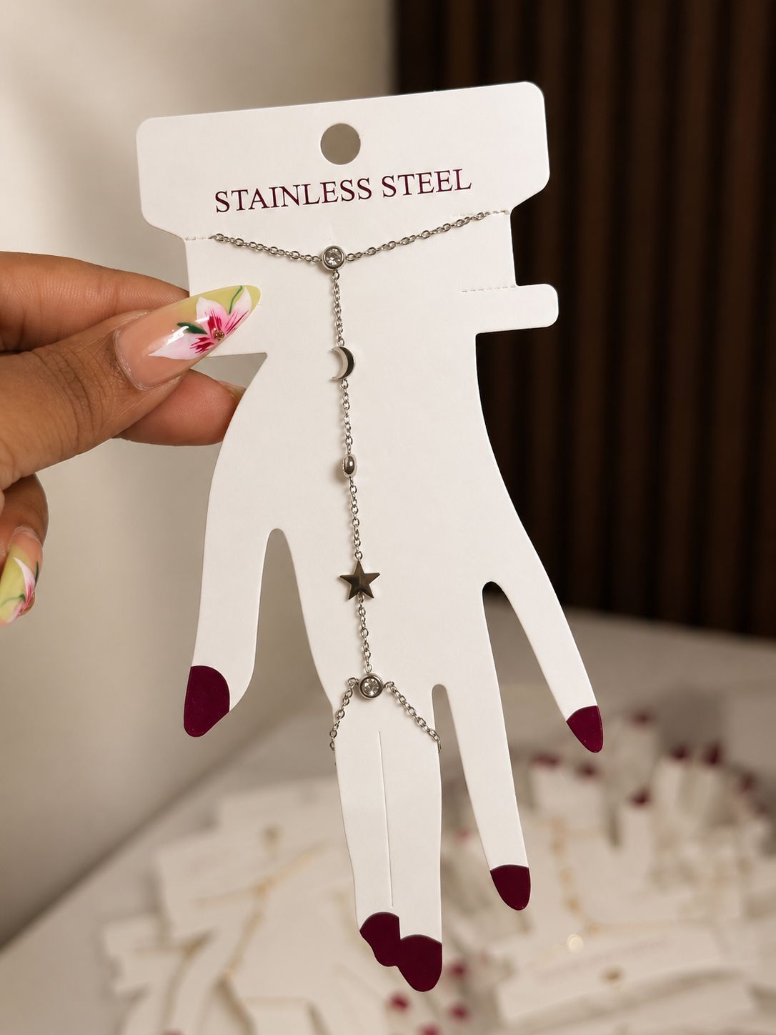 Hand chain