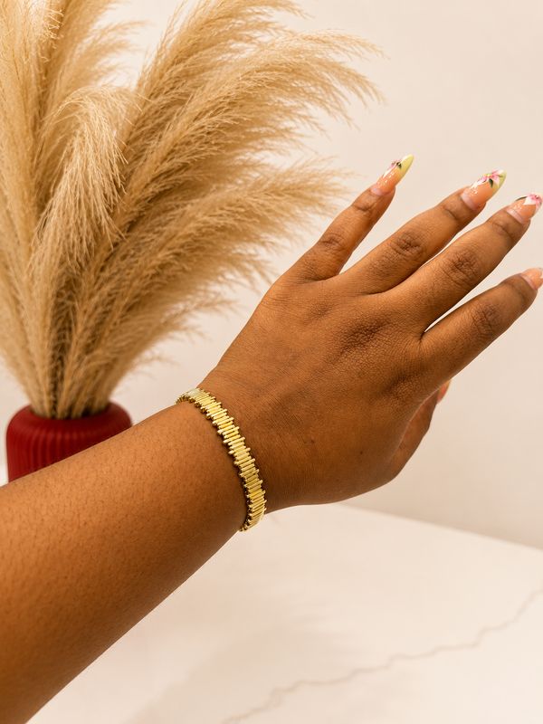 Ck Minimalist Bangle