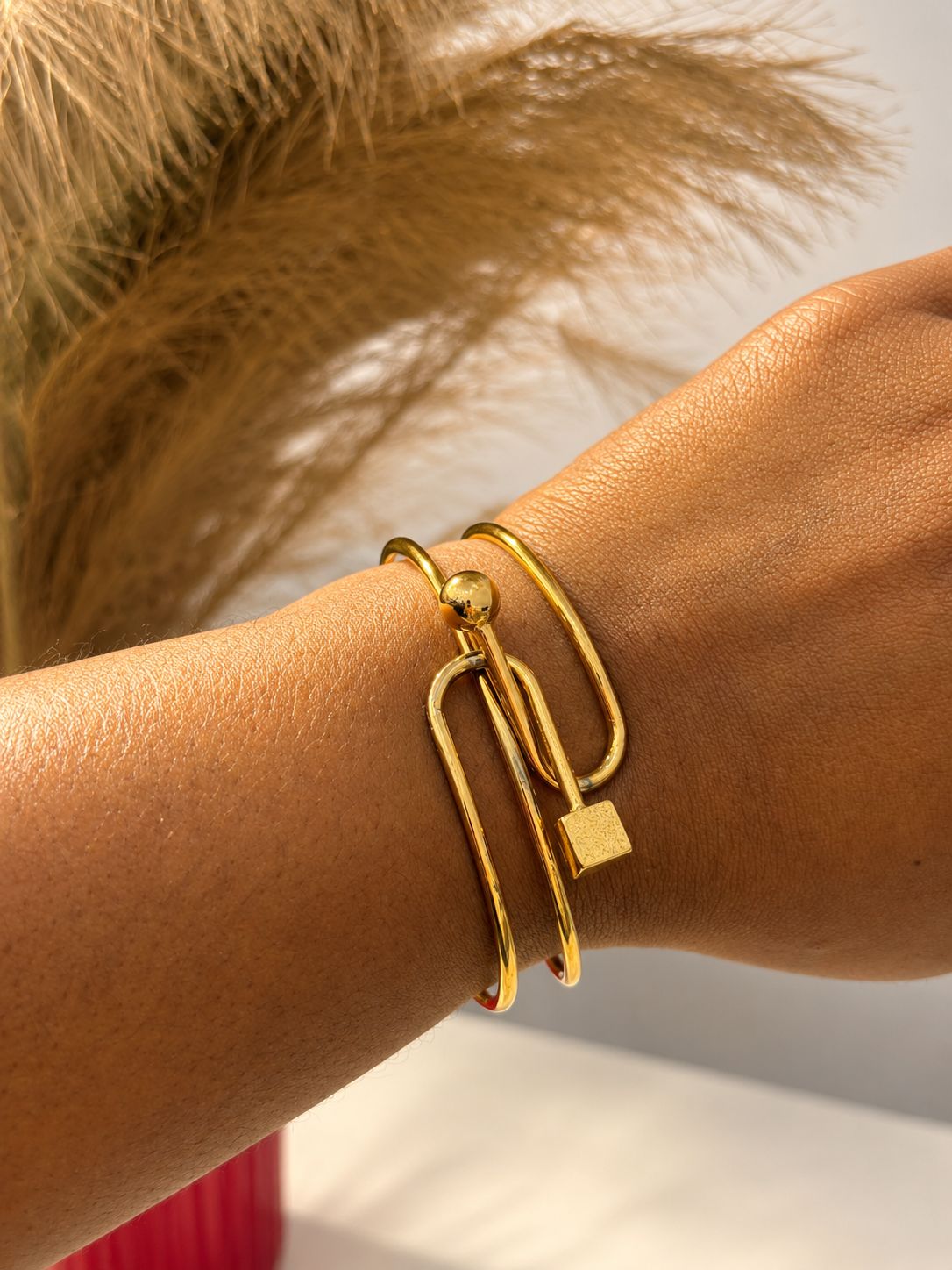 Ck Minimalist Bangle