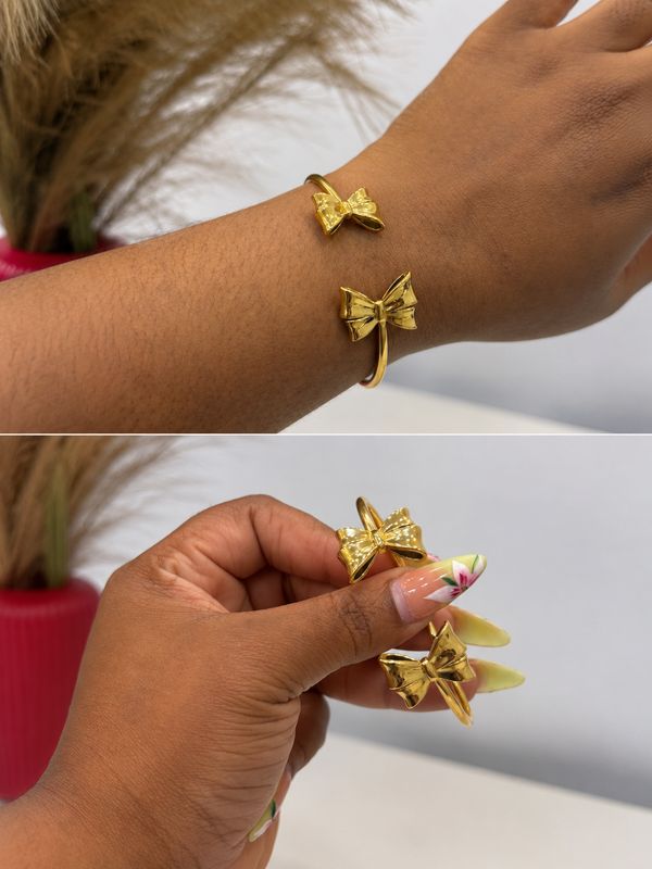 Ck Minimalist Bangle