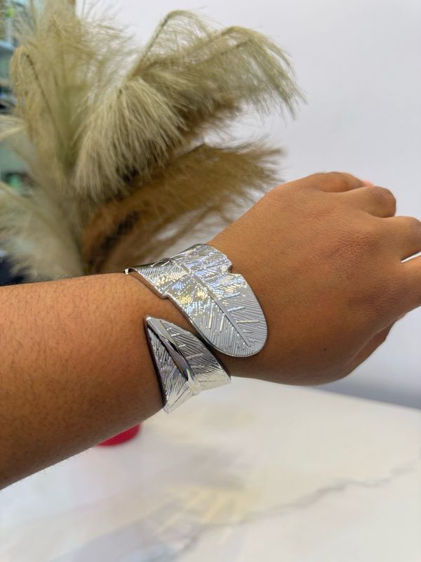 Ck Bold Bangle