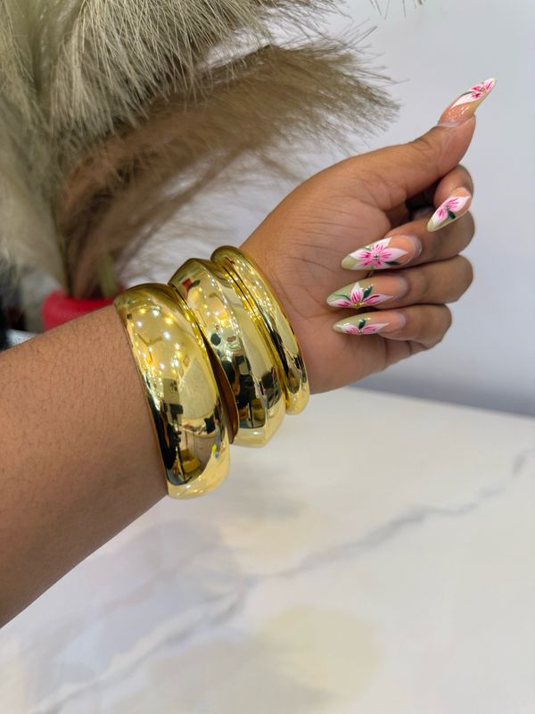 Ck Bold Bangle
