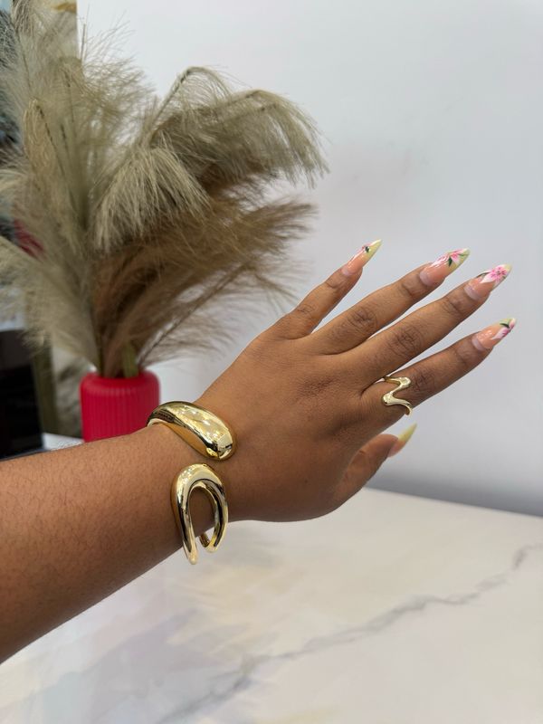 Ck Bold Bangle