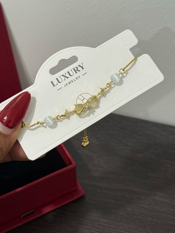 Lola Bracelet