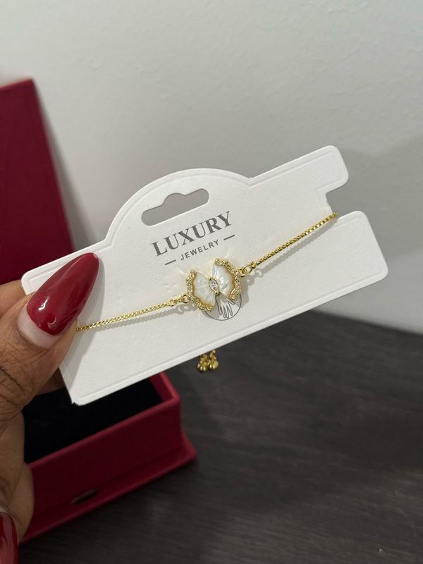 Lola Bracelet