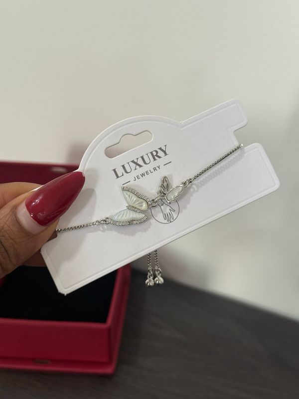 Lola Bracelet