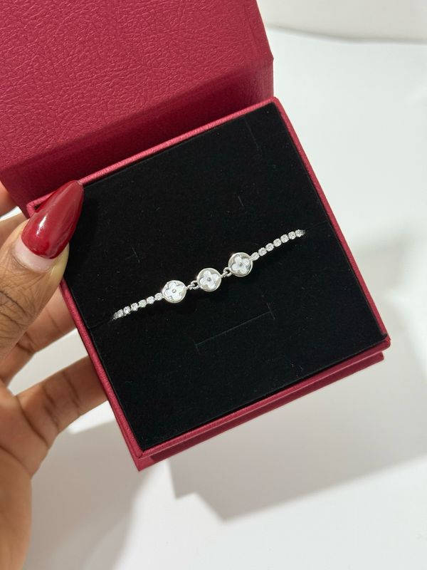 Lola Bracelet