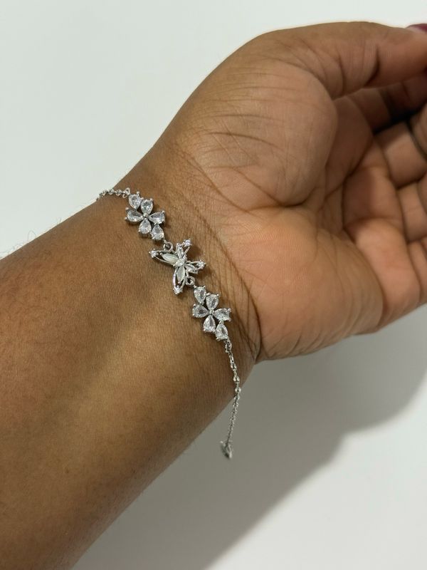 Lola Bracelet