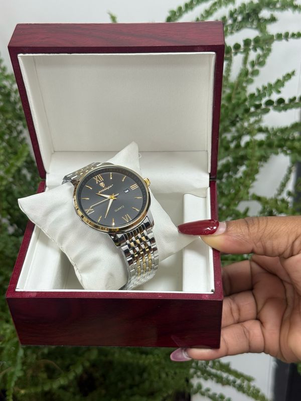 Poedagar men’s watch