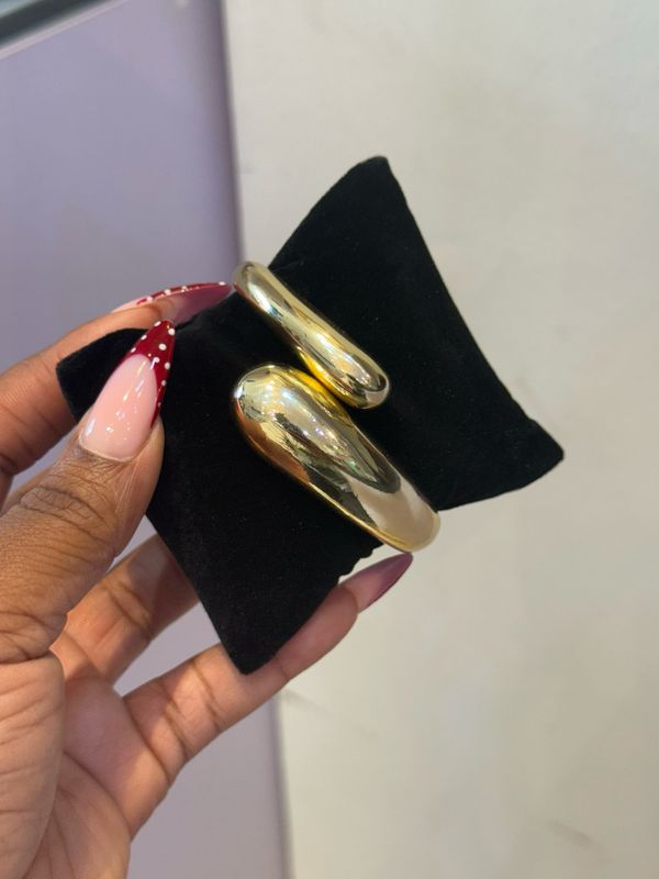 Ck Bangle