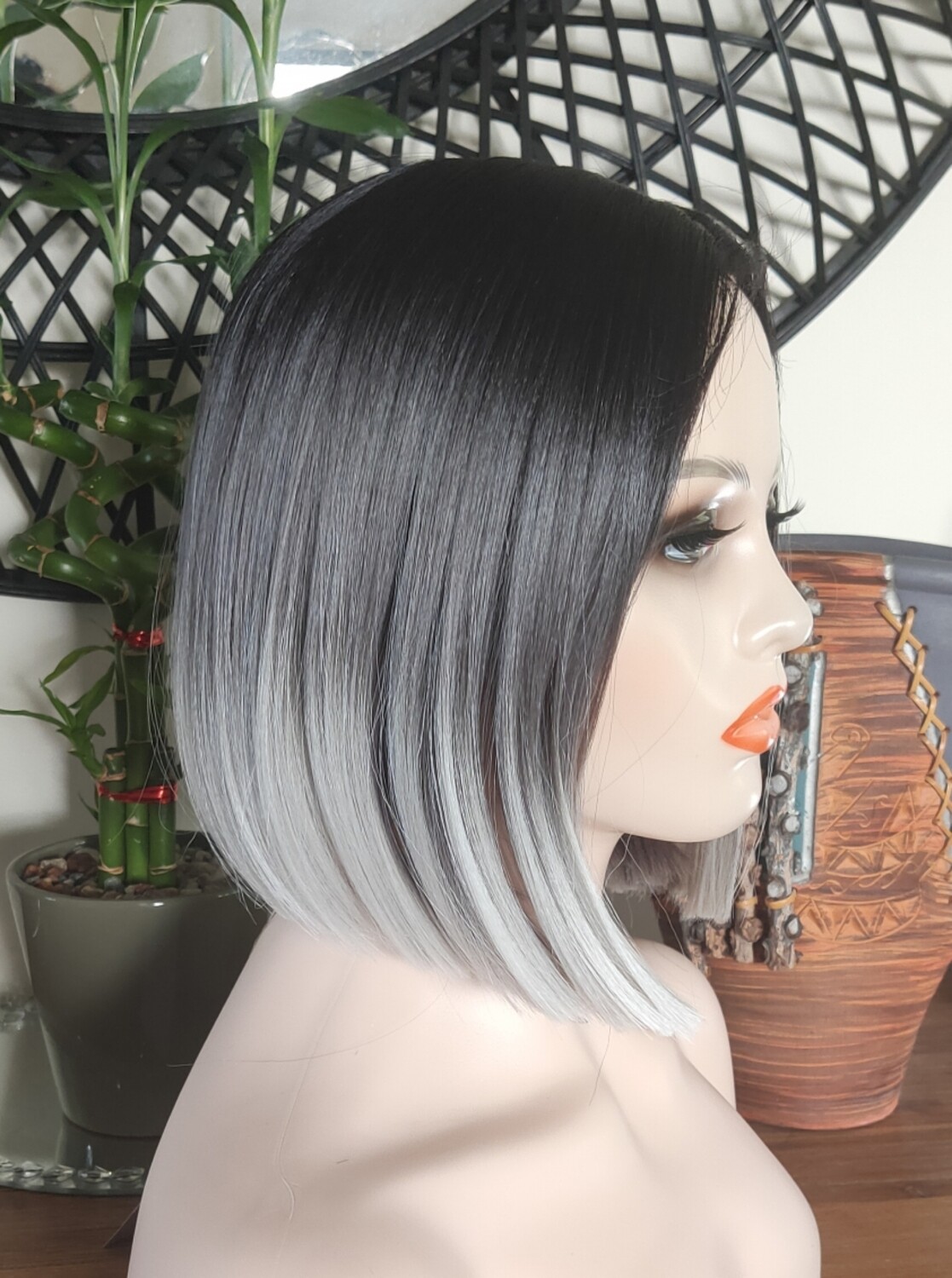 Julie Wigs | Blunt Bobs Centre Part Lace Front 