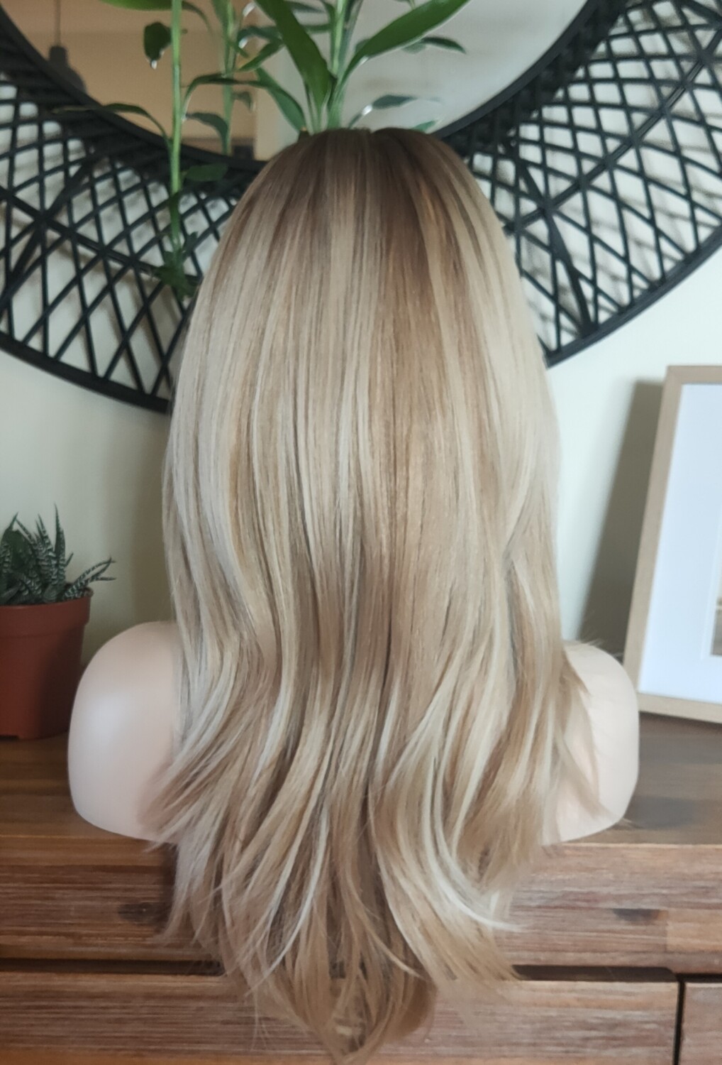 Betany Wig | Foiled Blonde Ombre Layered