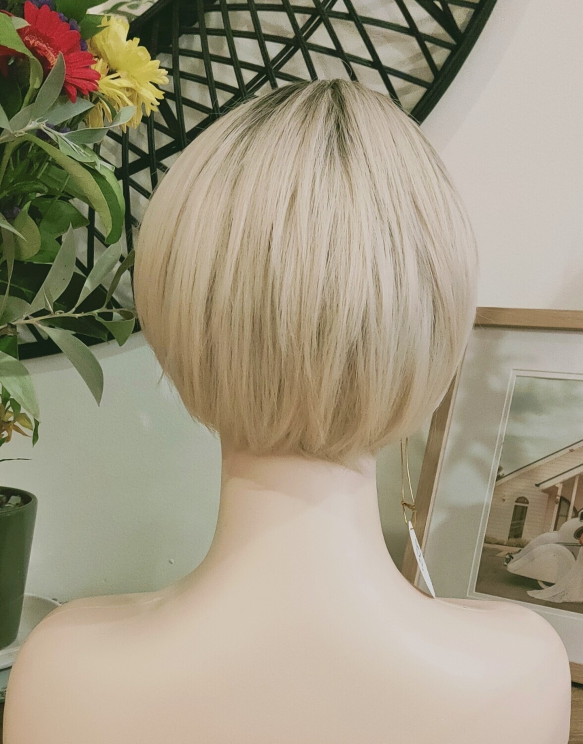 Nelly Wig | Platinum Blonde Ombre