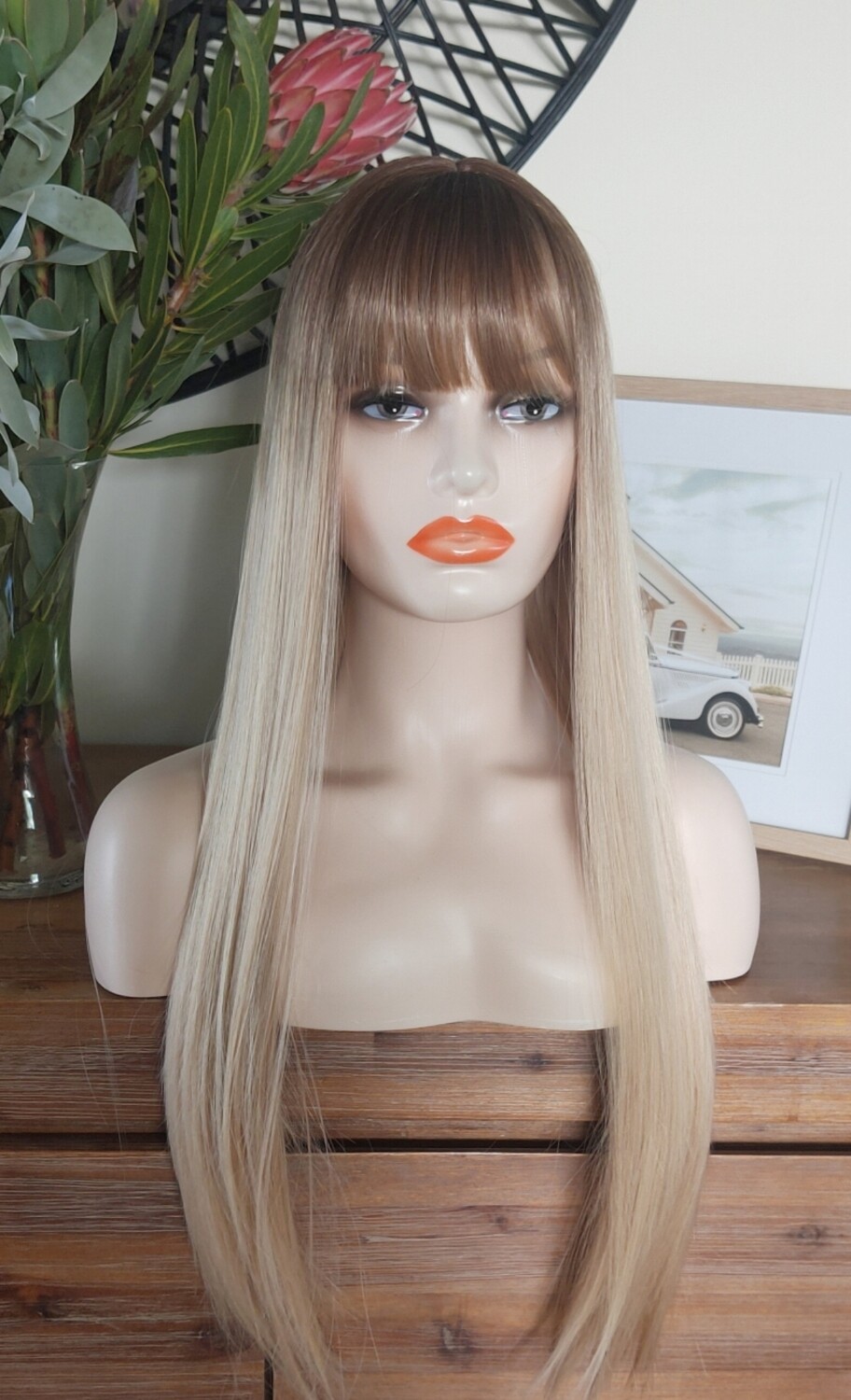 Paige - Wig - Platinum Ash with Beige Highlights Balayage