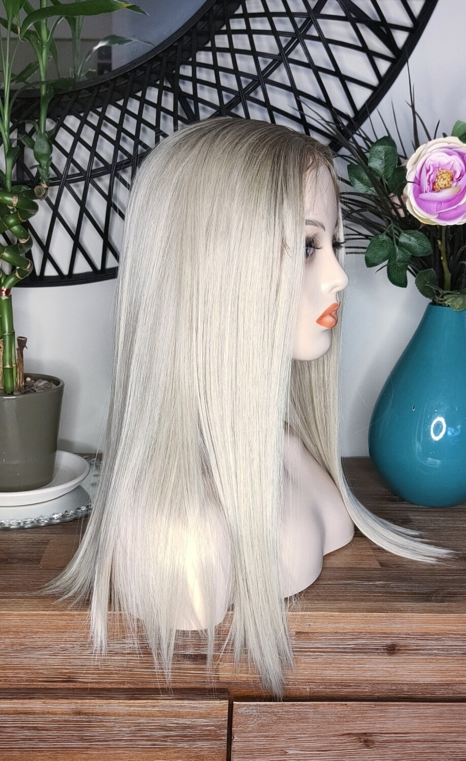 Albina Wig | Light Blonde Ombre Lace Front