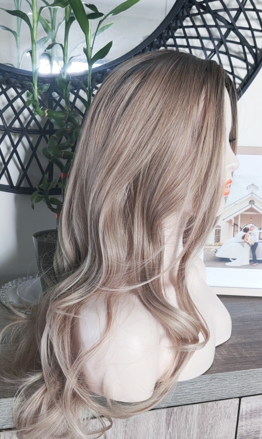 Parker Wig | Honey to Blonde Ombre Balayage
