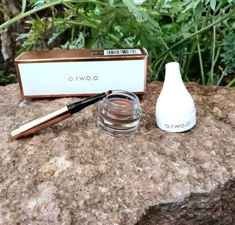 SCULPTED EYE BROW GEL