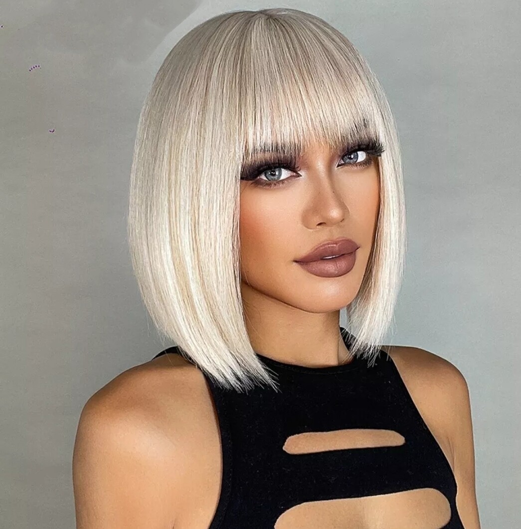 Farah Wig | Icy Blonde with Streaks