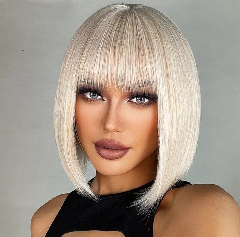Farah Wig | Icy Blonde with Streaks