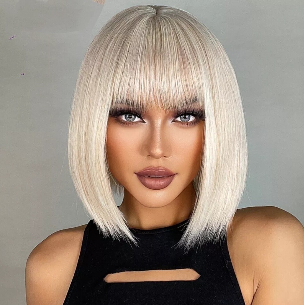 Farah Wig | Icy Blonde with Streaks