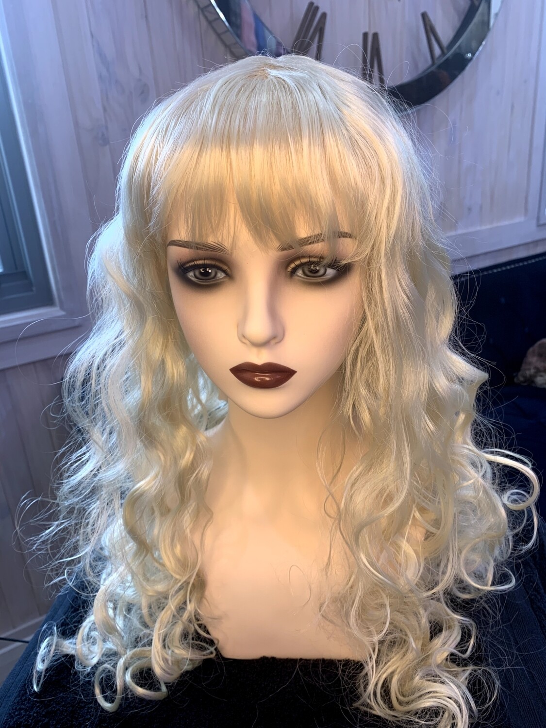Dee - Wig - Light Blonde with Curls