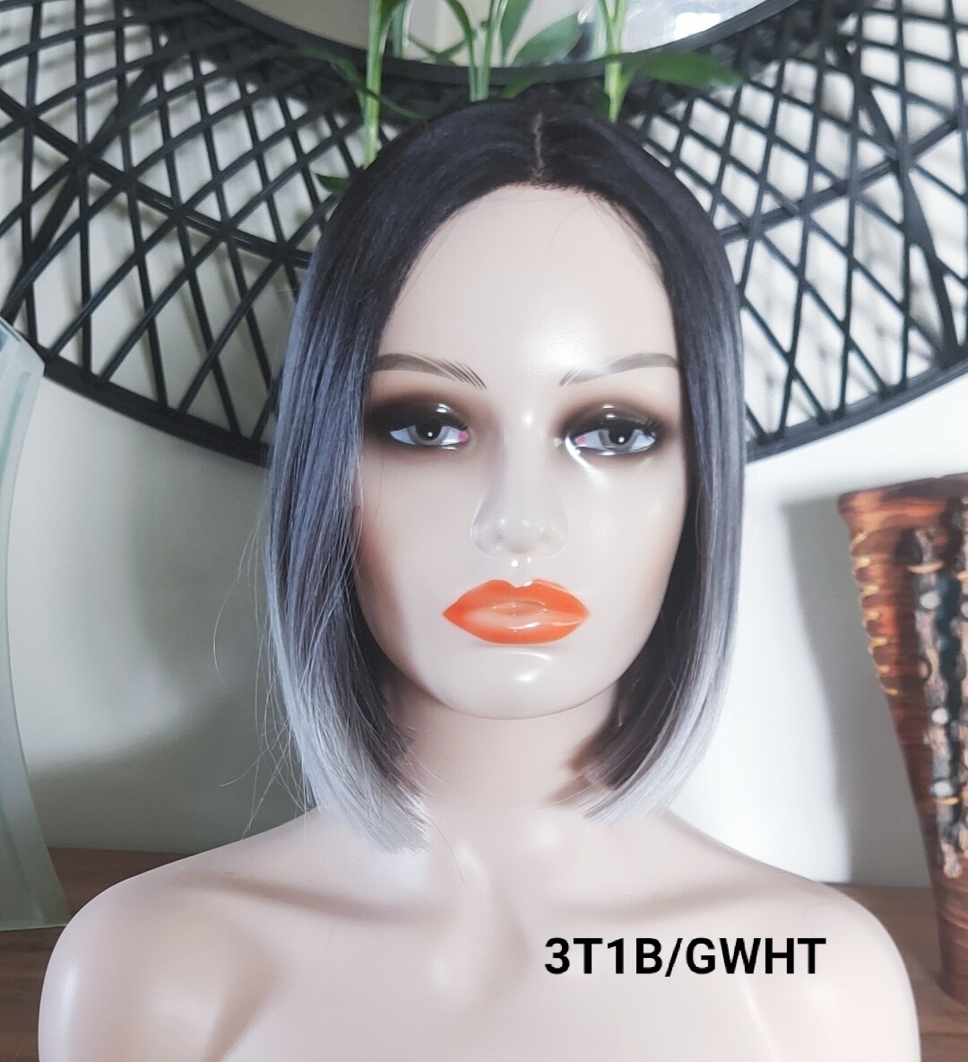 Julie Wigs | Blunt Bobs Centre Part Lace Front 