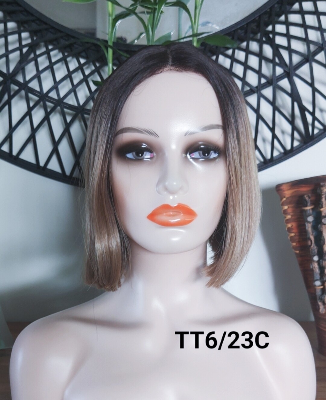 Julie Wigs | Blunt Bobs Centre Part Lace Front 