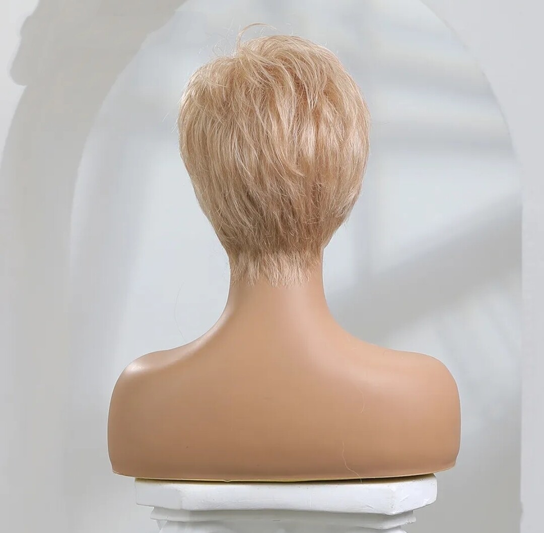 Stella Wig | Pearl Ash Blonde Human Hair Blend