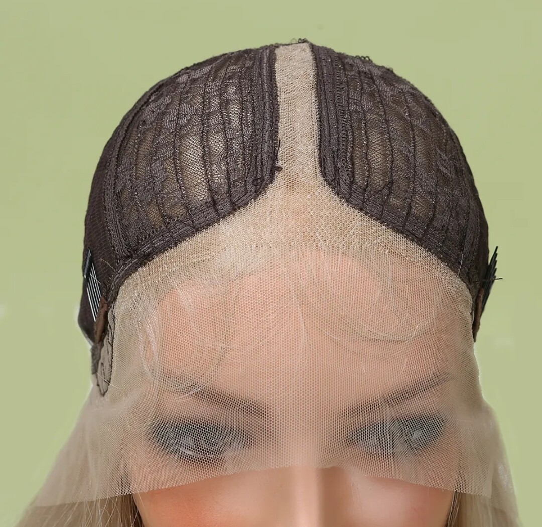 Freda Wig | Ice Blonde Ombre Lace Front