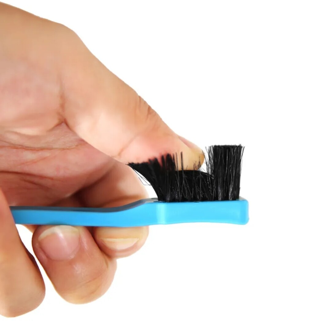 DOUBLE SIDED EDGE COMB