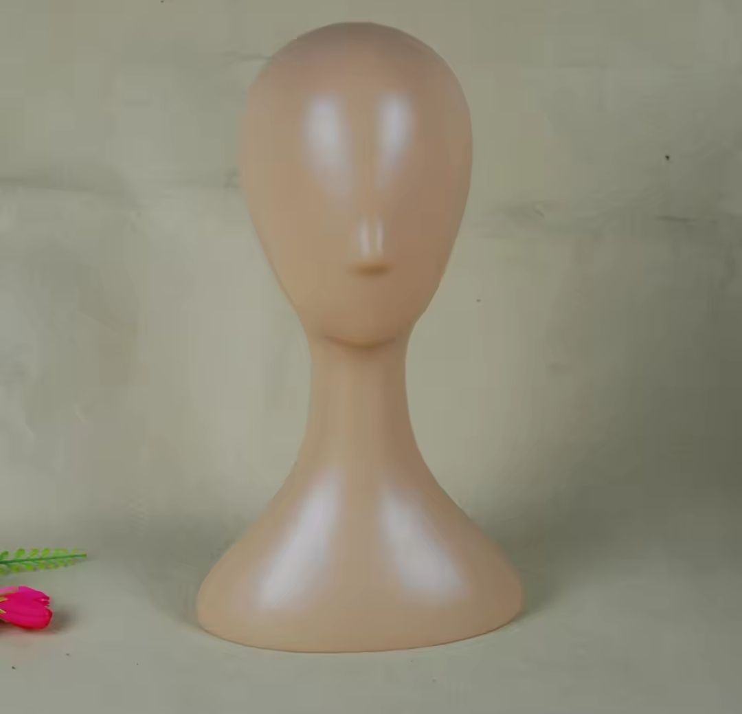 PLASTIC MANNEQUIN WIG STAND