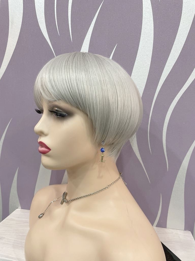 Eve Wig | Silver Human Hair Blend