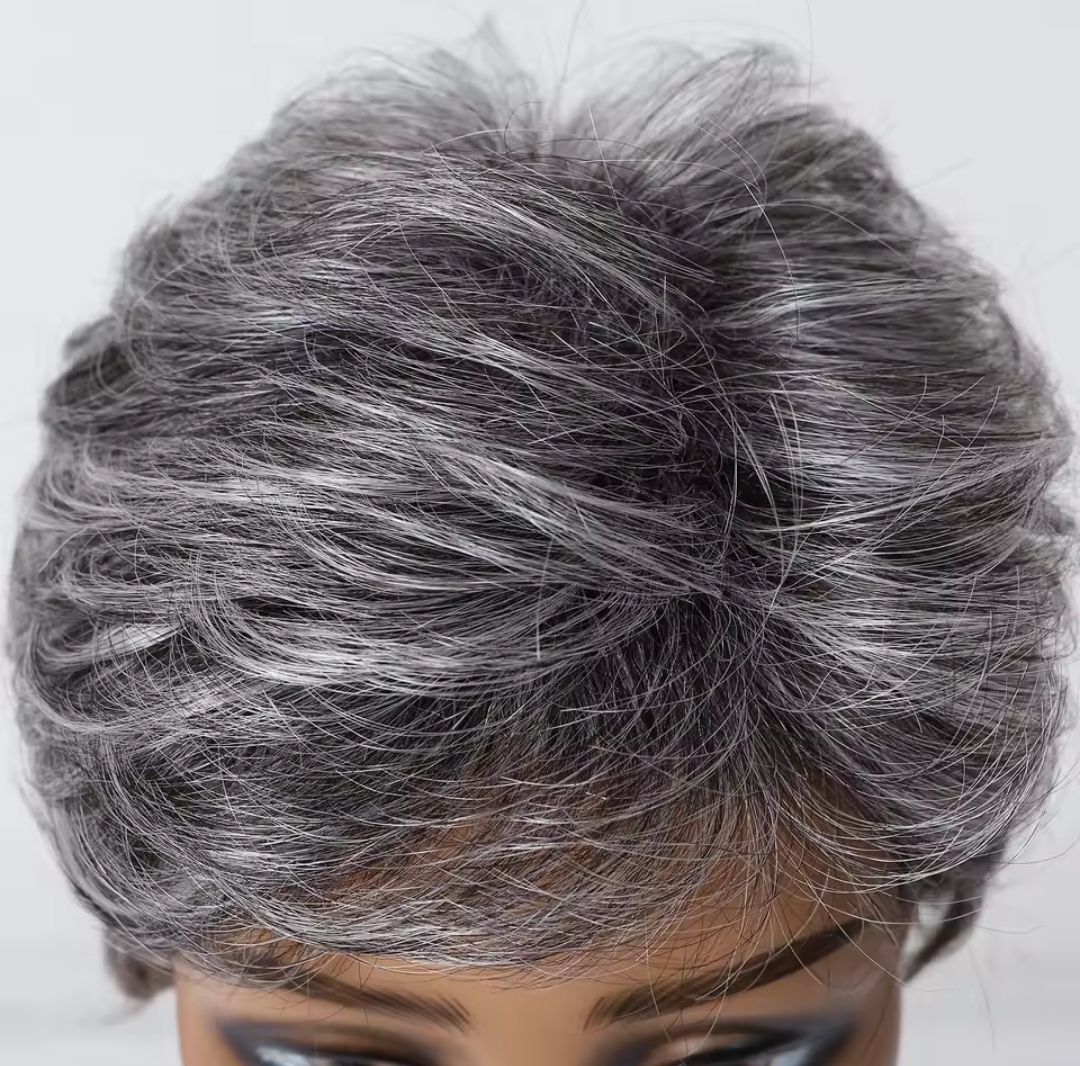 Bell Wig | Salt and Pepper 50% Human Hair Blend