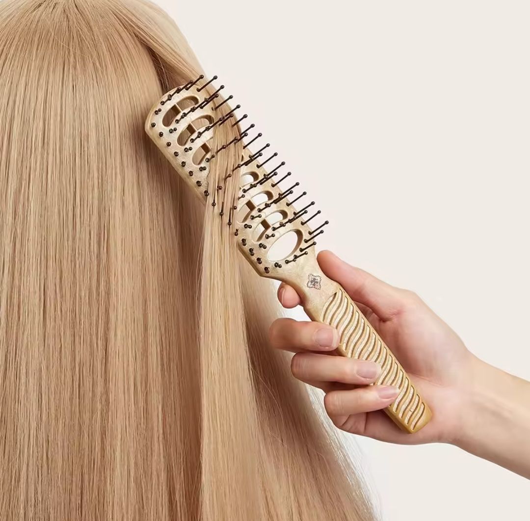 PROFESSIONAL HAIR STYLING WOODEN BRUSH