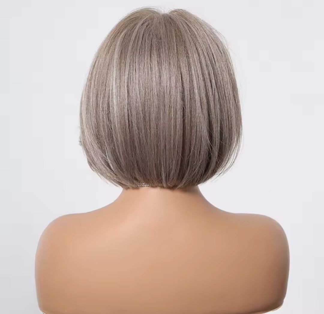 Jasmine Wig | Grey Blonde Hair Blend