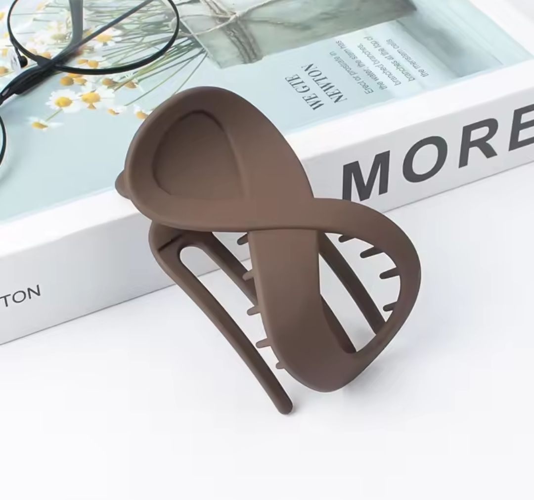 MEDIUM DUCKBILL HAIR CLIP
