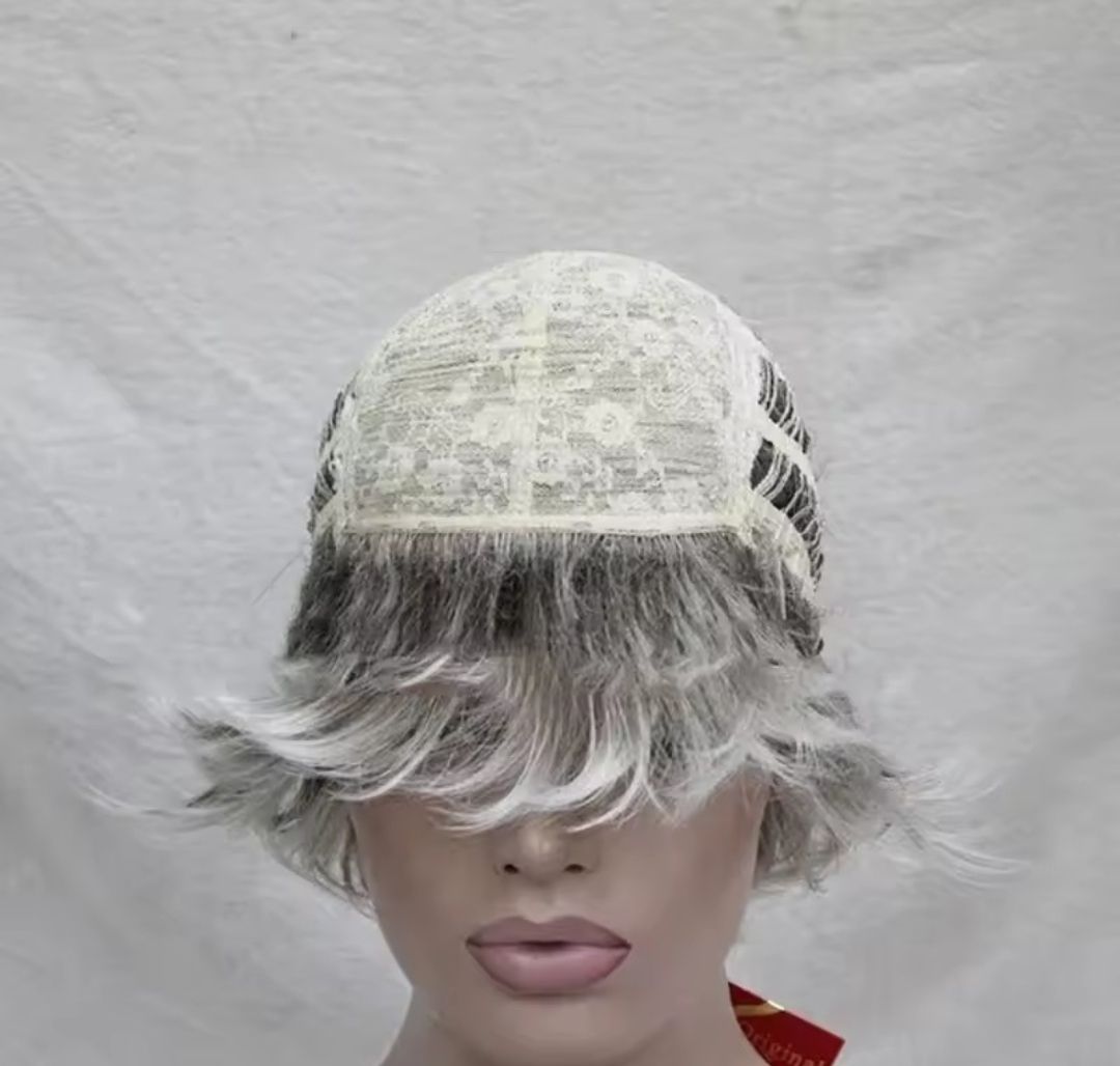 Jenni Wig | Grey with Highlights Human Hair Blend