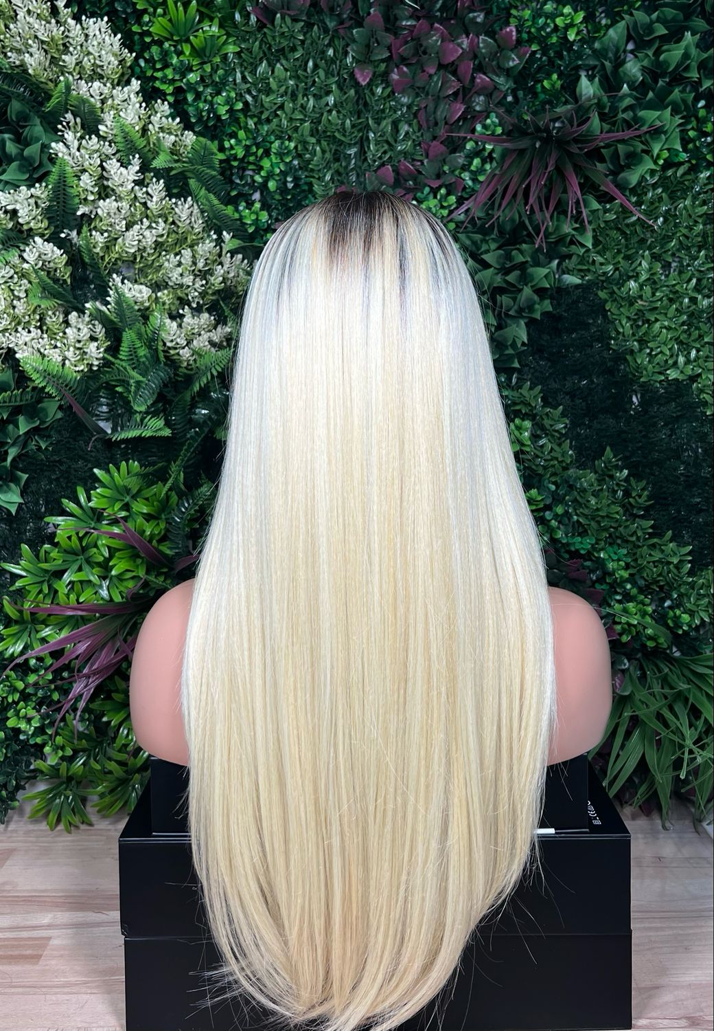 Evelyn Wig | Blonde Ombre Luxury HD Modacrylic Collection