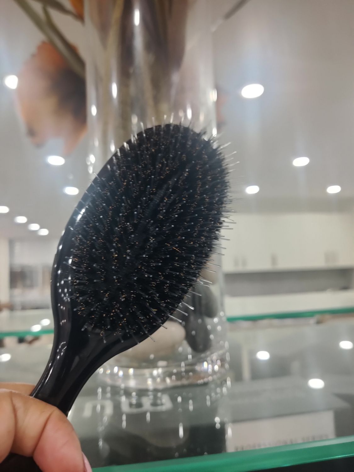 Let's Wiggit  HAIR DETANGLING PADDLE BRUSH