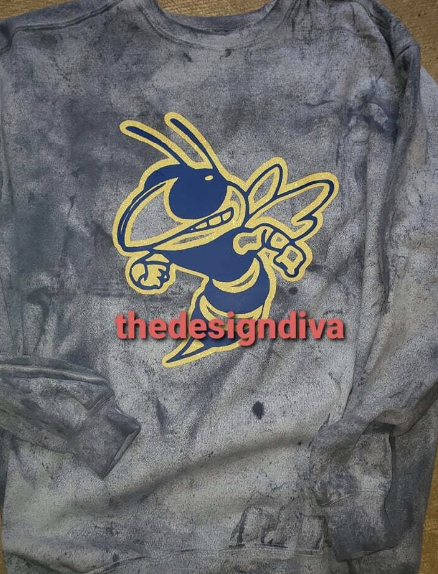 Curry YellowJackets mascot sweatshirt