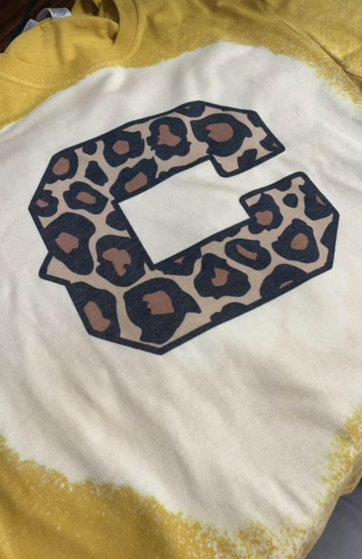 Corner with leopard C