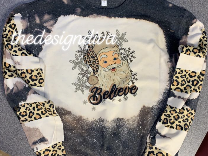 Santa BELIEVE with Leopard sleeves