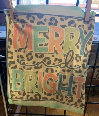 Merry and Bright Leopard