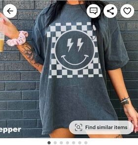 Lightening checkered Smiley Puff Vinyl