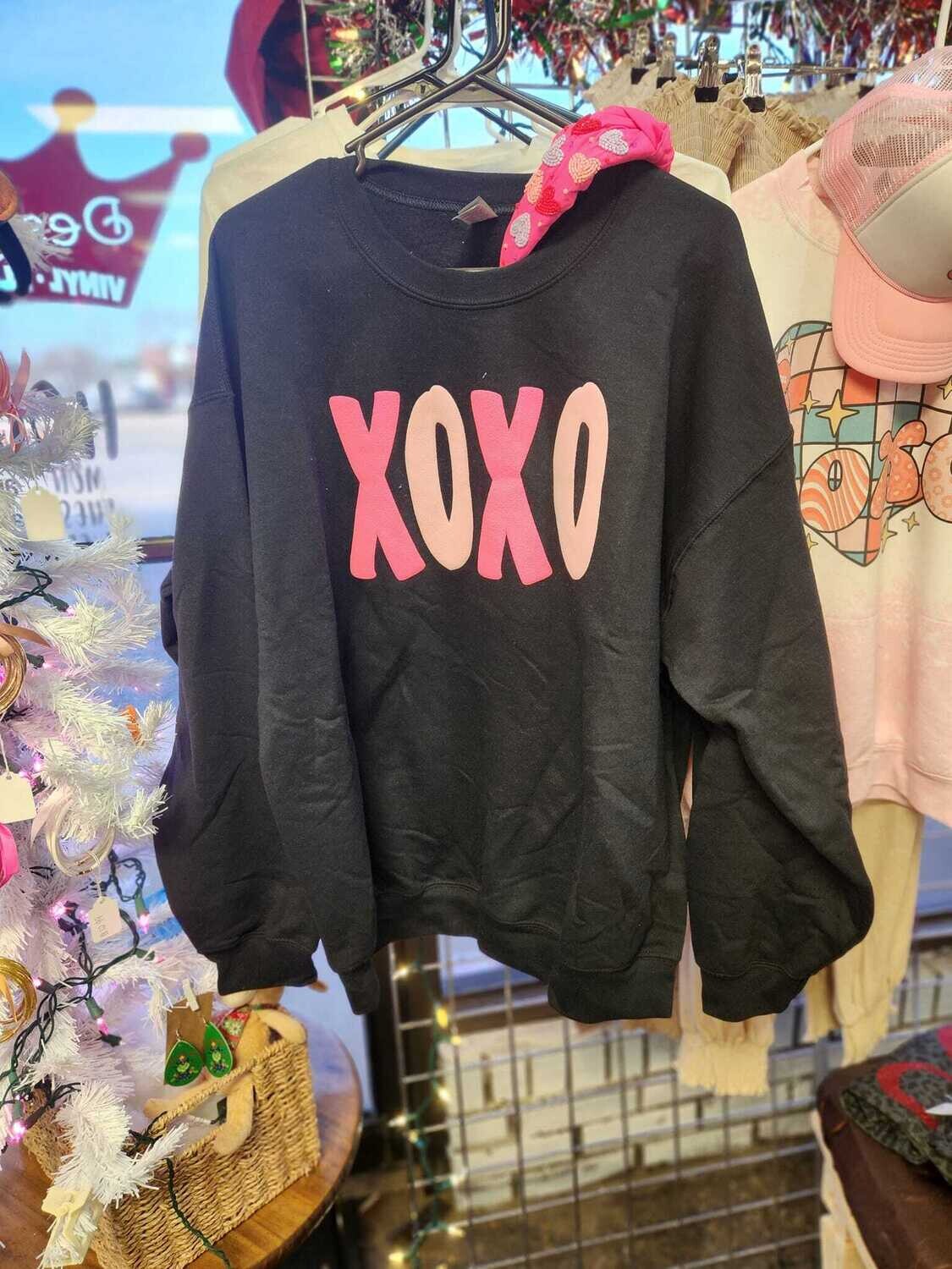 XOXO pink puff